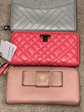 Pick 1: Prada, Quilted Kurt Geiger Quilted, OR Quilted Tory Leather Zip Wallet